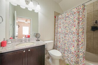 15627 Huddleston Dr in Cypress, TX - Building Photo - Building Photo