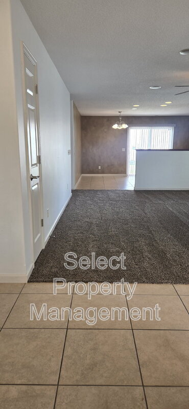 9121 Brickshire Pkwy in Fort Wayne, IN - Building Photo - Building Photo