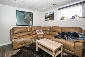 9811-9869 69 Ave NW in Edmonton, AB - Building Photo - Building Photo