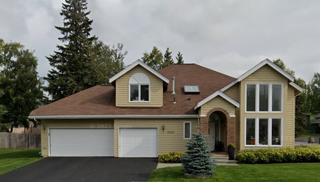 property at 3221 Legacy Dr