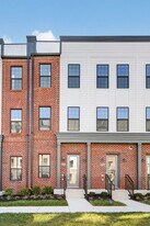 13231 Garland Ln in Midlothian, VA - Building Photo