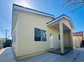 17122 Santa Lucia St in Fountain Valley, CA - Building Photo