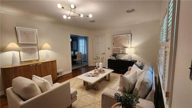 2132 Clairmont Rd in Decatur, GA - Building Photo - Building Photo