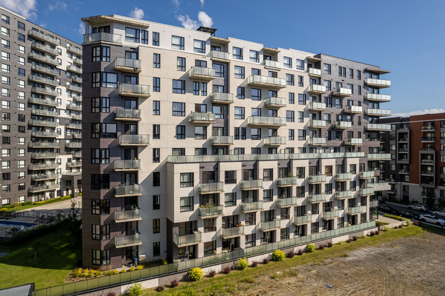 1700 Viola-Desmond Rue in Montréal, QC - Building Photo - Building Photo