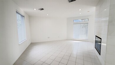 4601 Country Club View in Baytown, TX - Building Photo - Building Photo