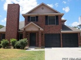 821 Dimrock in Schertz, TX - Building Photo