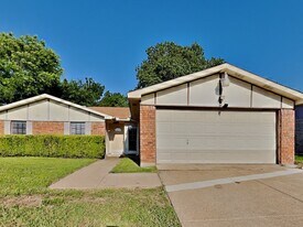 7409 Whitewood Dr in Fort Worth, TX - Building Photo