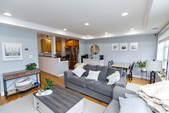 712 Marietta Pl NW in Washington, DC - Building Photo - Building Photo