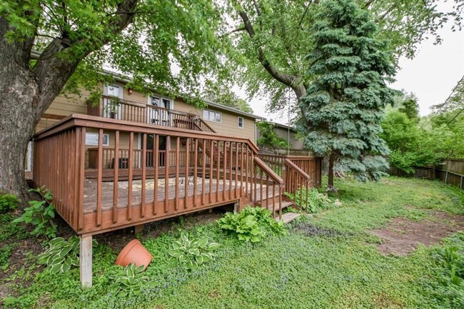 6409-6411 Hammersley Rd in Madison, WI - Building Photo - Building Photo