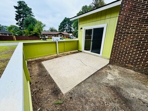 1009 Louisburg Pl in Fayetteville, NC - Building Photo - Building Photo