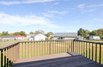 1065 Bobcat Dr in Clarksville, TN - Building Photo - Building Photo