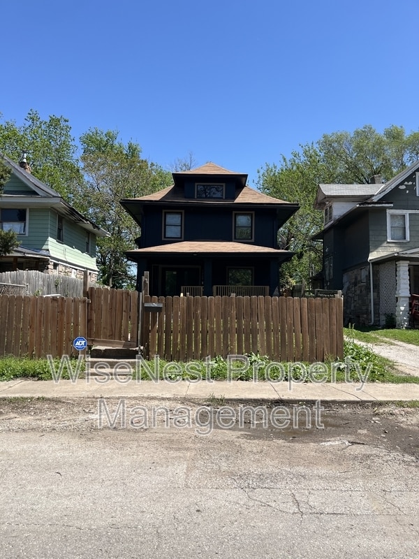 3509 Brooklyn Ave in Kansas City, MO - Building Photo - Building Photo