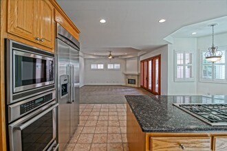 1812 9th St in Manhattan Beach, CA - Building Photo - Building Photo