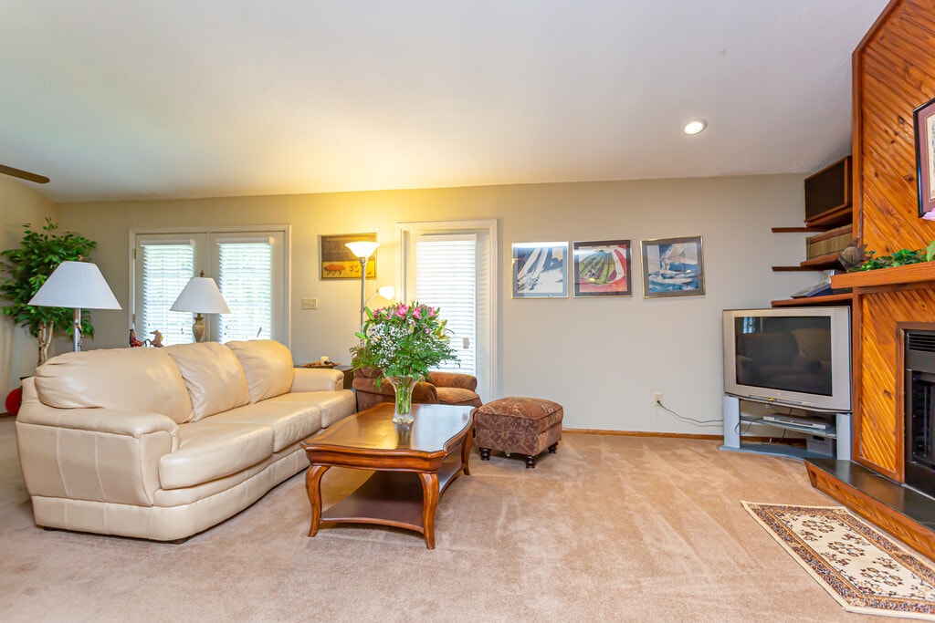 Pontchartrain Oaks Apartments in New Orleans, LA