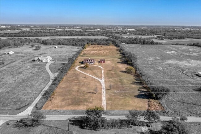 4705 Farmington Rd in Sherman, TX - Building Photo - Building Photo