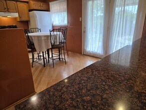 904 Avenida Del Sumbre in Roswell, NM - Building Photo - Building Photo