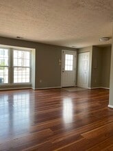 561 Cascade Way in Frederick, MD - Building Photo - Building Photo