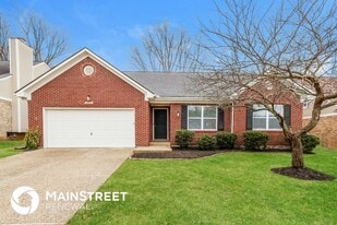 5011 Cronin Dr in Louisville, KY - Building Photo