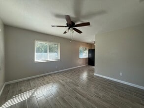 909 Orange Ave in Longwood, FL - Building Photo - Building Photo