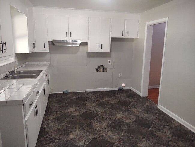 736 Vale St in Shelby, NC - Building Photo - Building Photo