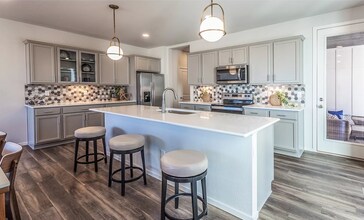 5721 Stone Fly Dr in Timnath, CO - Building Photo - Building Photo