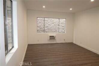 5553 Fulcher Ave-Unit -2 in Los Angeles, CA - Building Photo - Building Photo