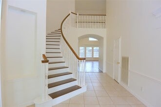 5902 Indian Hills Ln in Sugar Land, TX - Building Photo - Building Photo
