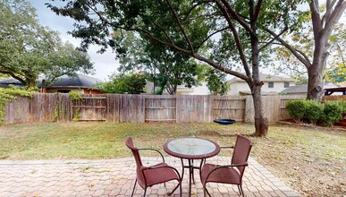 213 Tapwood Ln in Cibolo, TX - Building Photo - Building Photo