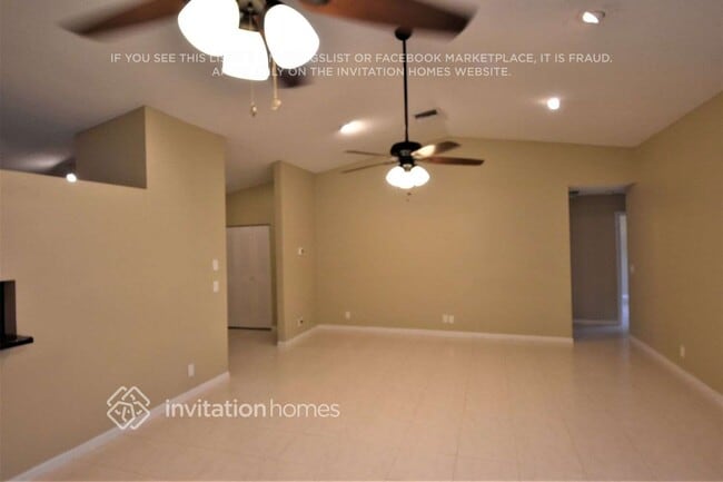7600 NW 88th Cir in Tamarac, FL - Building Photo - Building Photo