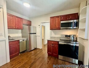 4 Garden Ct St-Unit -1C in Boston, MA - Building Photo - Building Photo