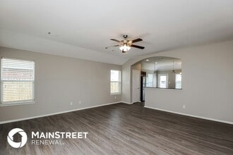 421 Crescent Creek Ln in Fort Worth, TX - Foto de edificio - Building Photo