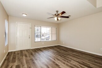 6612 W West Wind Dr in Glendale, AZ - Building Photo - Building Photo