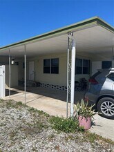 2574 Arbelia St in Clearwater, FL - Building Photo - Building Photo