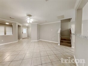 415 Remington Creek Dr in Houston, TX - Building Photo - Building Photo