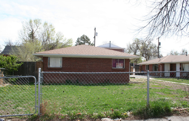 1654-1656 Beeler St in Aurora, CO - Building Photo - Building Photo