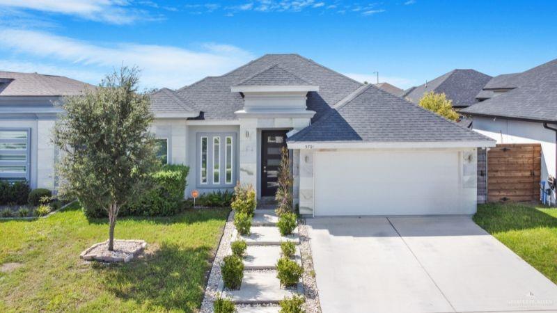 5701 Oriole Ave in McAllen, TX - Building Photo