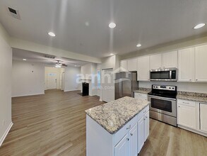 524 Corbel Dr in Marysville, OH - Foto de edificio - Building Photo