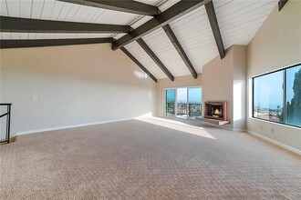 33672 Street of the Blue Lantern in Dana Point, CA - Building Photo - Building Photo