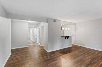 4727 Jarboe St in Kansas City, MO - Foto de edificio - Building Photo