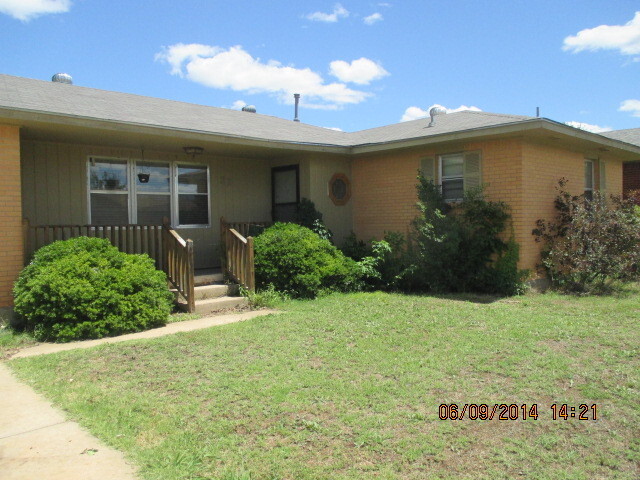 32 SW 45th St in Lawton, OK - Building Photo - Building Photo