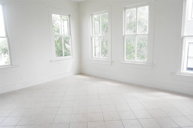 property at 304 18th St