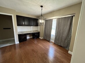 1304 Pine Oak Dr in Edmond, OK - Building Photo - Building Photo