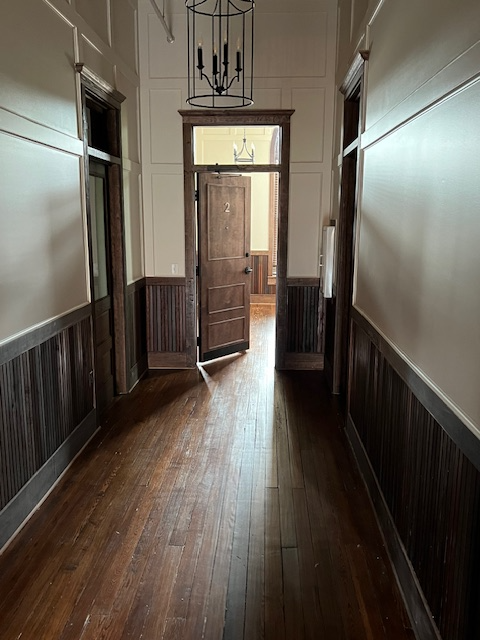 102 Commerce St, Unit Apt. 2 in Hawkinsville, GA - Building Photo