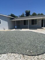 917 Broadview St in Spring Valley, CA - Building Photo
