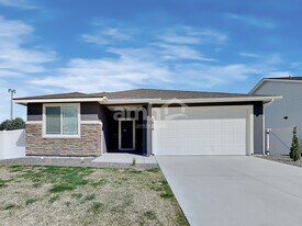 1818 N Oconner Ave in Meridian, ID - Building Photo