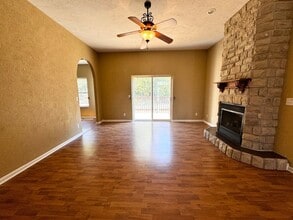 134 Ridgeview Dr in St. Robert, MO - Building Photo - Building Photo