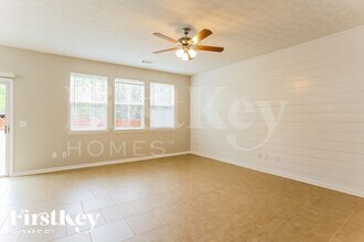 96 Parkmont Ln in Dallas, GA - Building Photo - Building Photo