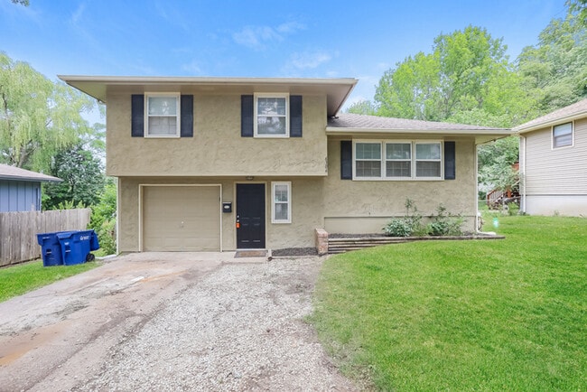 property at 6306 E 150th Terrace