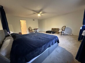 6636 Isle of Skye Dr in Highland, MD - Building Photo - Building Photo