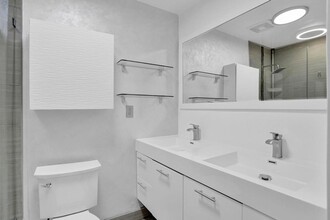 4497 Treasure Cove Dr in Fort Lauderdale, FL - Building Photo - Building Photo